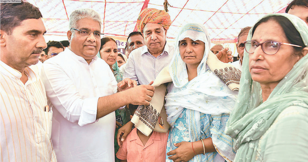Martyrs have safeguarded nation by sacrificing their lives: Yadav